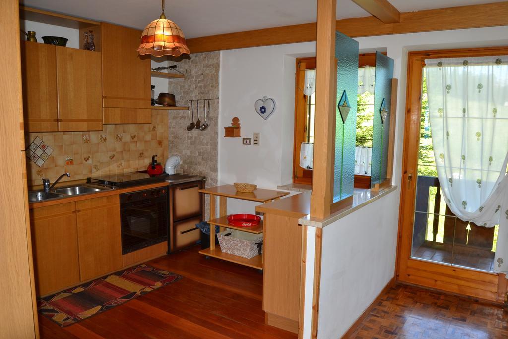 Villa Tamion Vigo di Fassa Rum bild